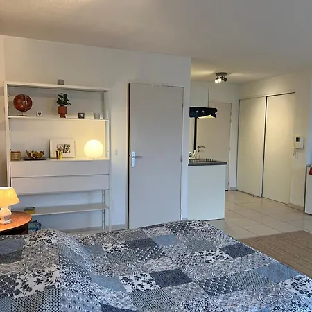 Grand Face Lycée International Et Hôpital, Cadarache-iter Apartamento